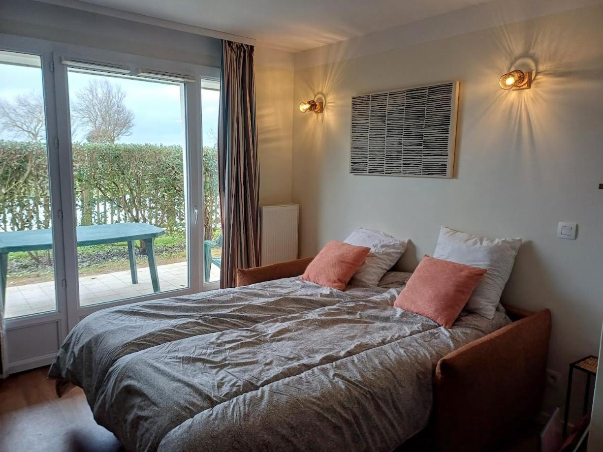 Apartmán Le 501 F2 De Plain-Pied Avec Terrasse Courseulles-sur-Mer Exteriér fotografie